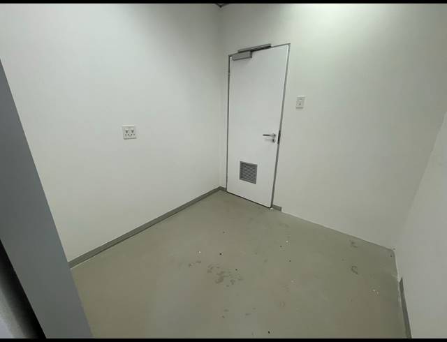 193M² OFFICE TO LET IN ROSEBANK